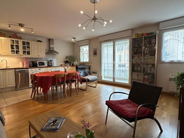 Vente Appartement 3 pièces 64 m2 Corbeil Essonnes