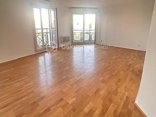 Vente Appartement 3 pièces 64.24 m2 Bondy