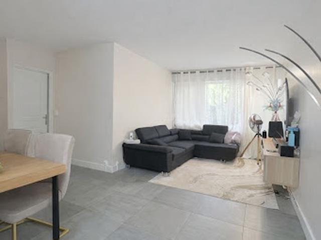 Vente Appartement 3 pièces 64 m2 Boussy Saint Antoine