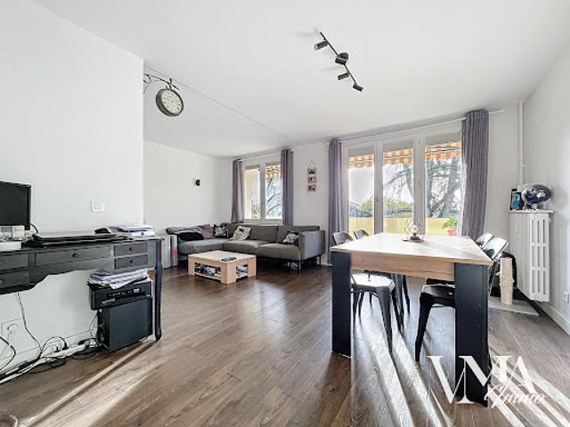 Vente Appartement 3 pièces 64 m2 Champagne au Mont d'Or