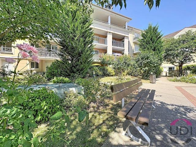 Vente Appartement 3 pièces 64 m2 Corbeil Essonnes