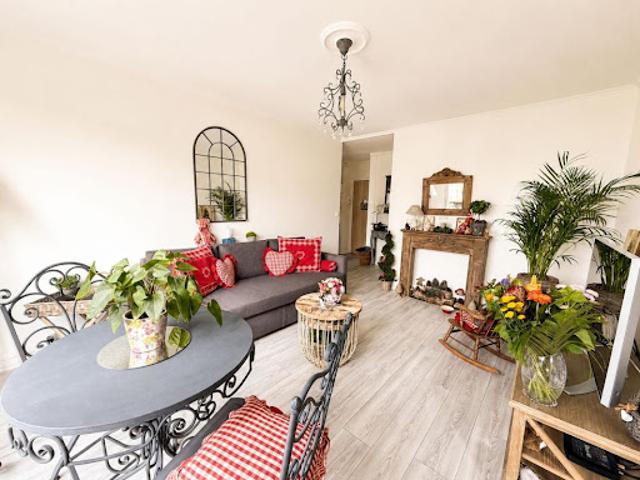 Vente Appartement 3 pièces 64 m2 Fontenay le Fleury