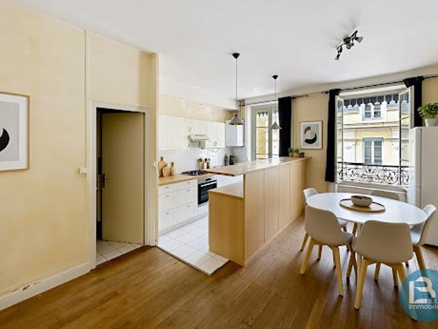 Vente Appartement 3 pièces 64 m2 Lyon 6ème