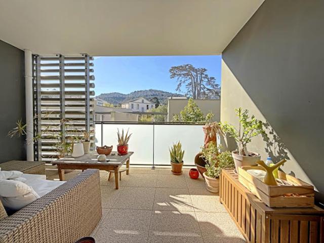 Vente Appartement 3 pièces 64 m2 Marseille 8ème