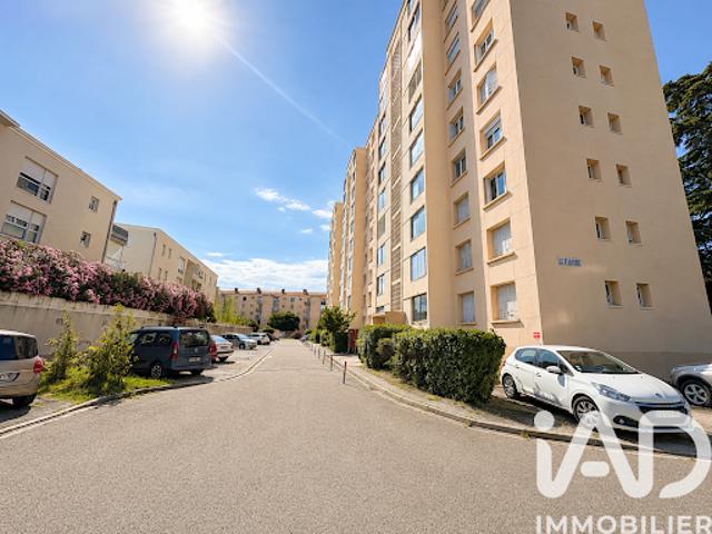 Vente Appartement 3 pièces 64 m2 Nimes