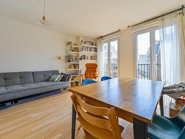 Vente Appartement 3 pièces 64 m2 Paris 19ème