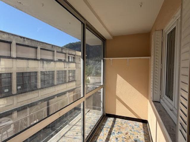 Vente Appartement 3 pièces 64 m2 Saint claude