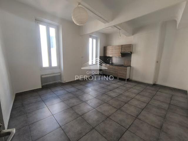 Vente Appartement 3 pièces 65.48 m2 Roquevaire