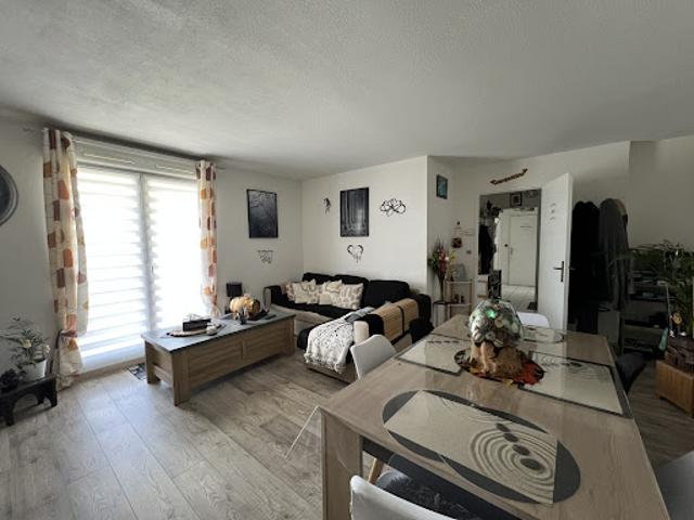 Vente Appartement 3 pièces 65.4 m2 Sens
