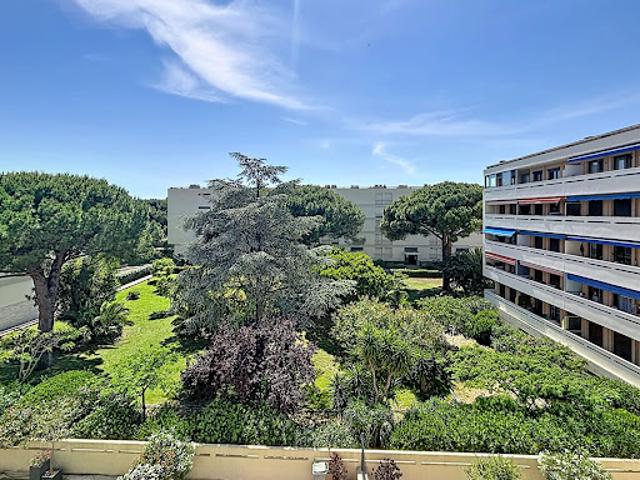 Vente Appartement 3 pièces 65.55 m2 Frejus