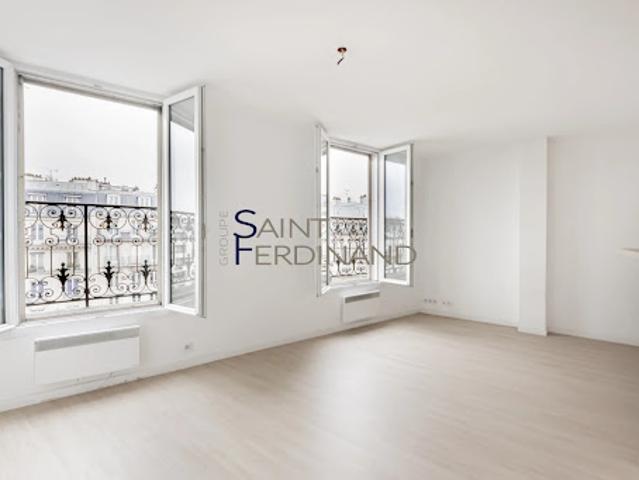Vente Appartement 3 pièces 65.56 m2 Paris 13ème