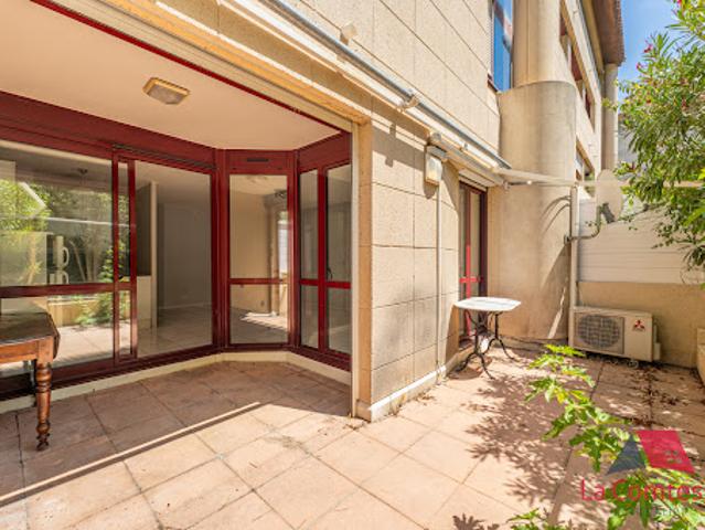 Vente Appartement 3 pièces 65.86 m2 Aix en Provence