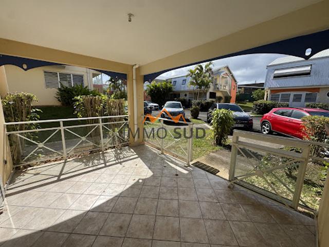 Vente Appartement 3 pièces 65 m2 Baie mahault
