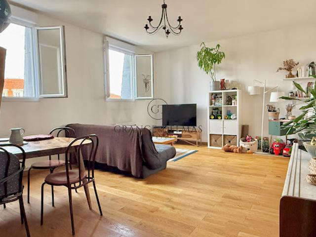 Vente Appartement 3 pièces 65 m2 Bordeaux