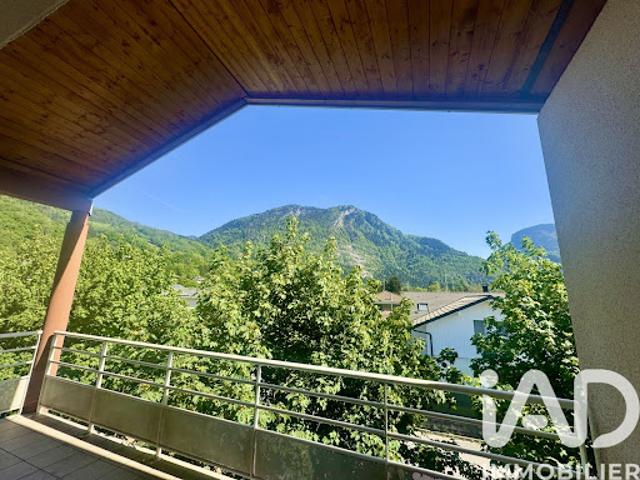 Vente Appartement 3 pièces 65 m2 Cluses