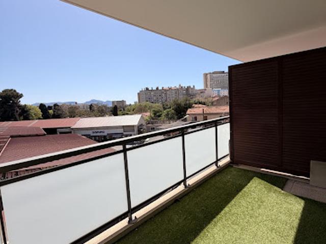 Vente Appartement 3 pièces 65 m2 Marseille 5ème