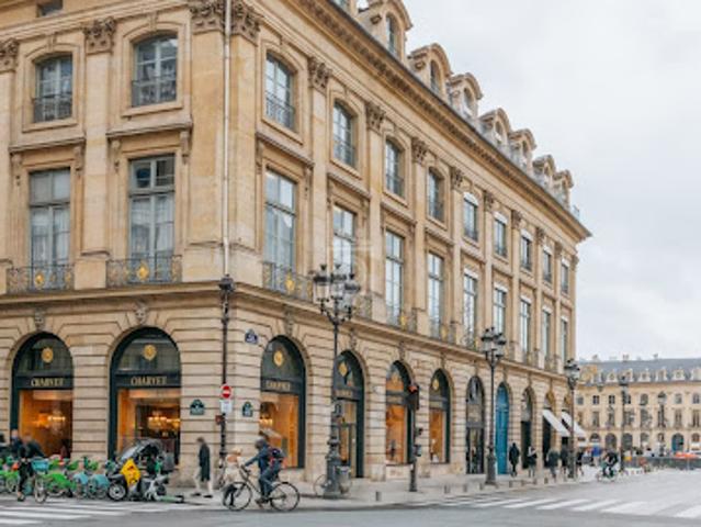 Vente Appartement 3 pièces 65 m2 Paris 1er