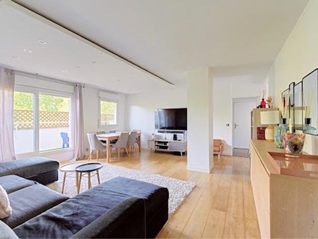 Vente Appartement 3 pièces 66.52 m2 Puteaux