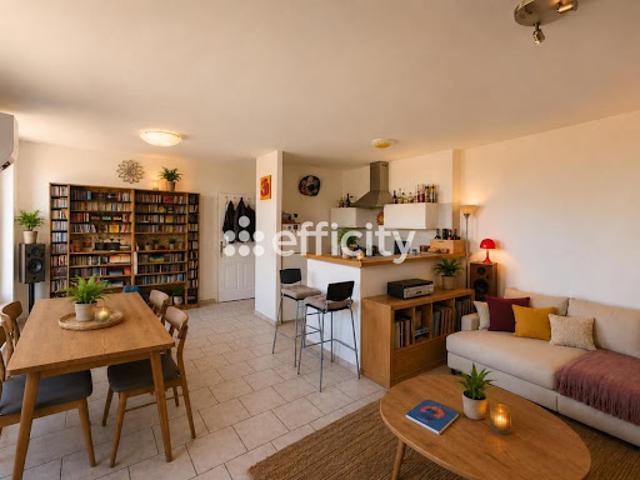 Vente Appartement 3 pièces 66.55 m2 Cadenet