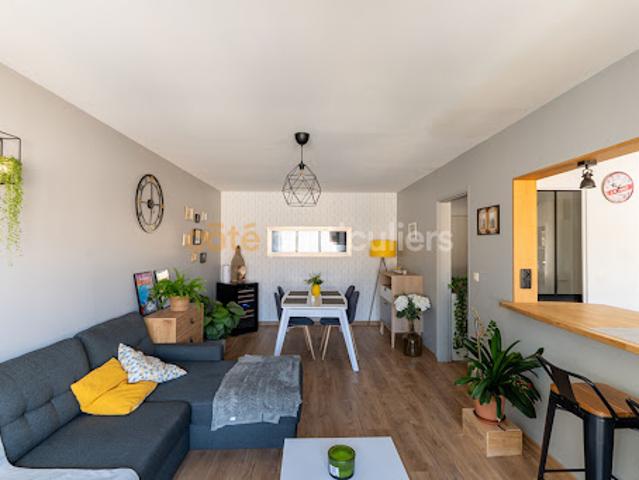 Vente Appartement 3 pièces 66.94 m2 La Roche sur Yon