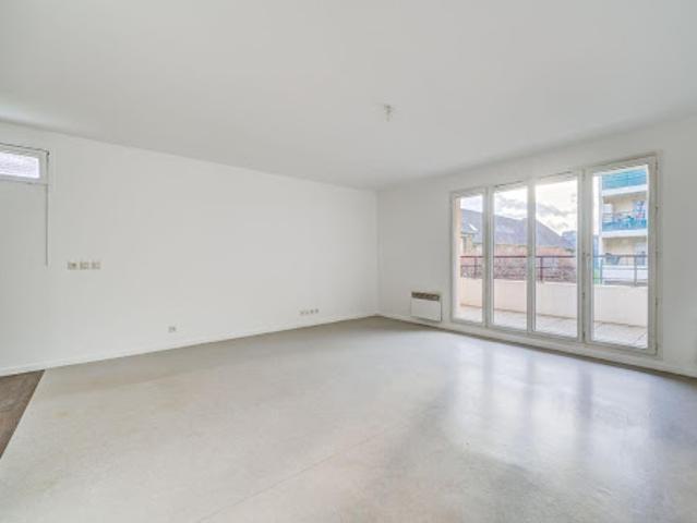 Vente Appartement 3 pièces 66 m2 Vigneux sur Seine