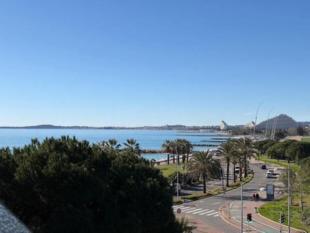 Vente Appartement 3 pièces 66.03 m2 Cagnes sur Mer