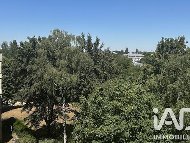 Vente Appartement 3 pièces 66 m2 Elancourt