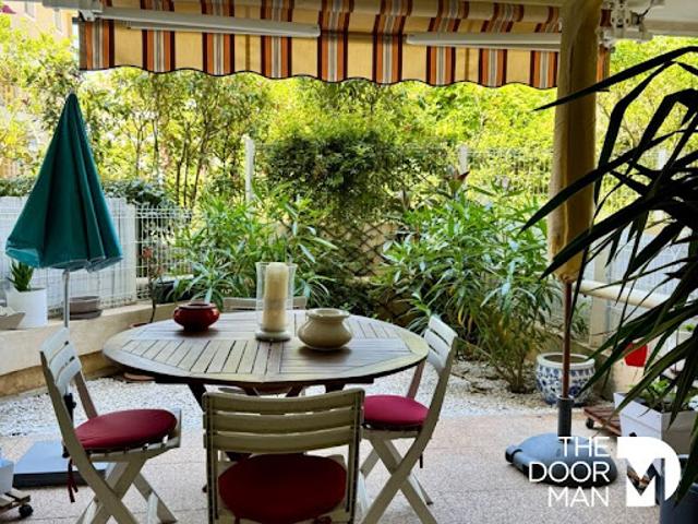 Vente Appartement 3 pièces 66 m2 Hyeres