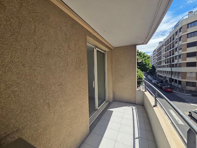 Vente Appartement 3 pièces 66 m2 Marseille 10ème