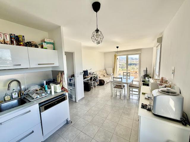 Vente Appartement 3 pièces 66 m2 Marseille 13ème