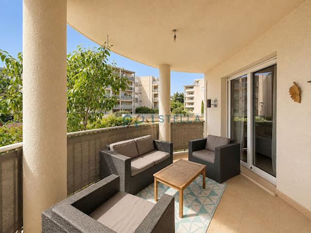 Vente Appartement 3 pièces 68.94 m2 Ajaccio
