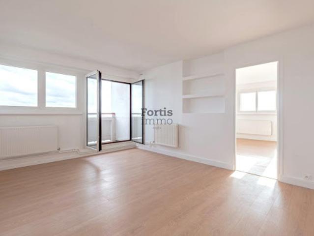 Vente Appartement 3 pièces 68.94 m2 Paris 15ème