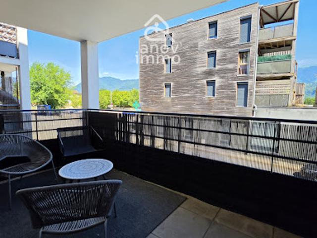 Vente Appartement 3 pièces 68.95 m2 La Terrasse