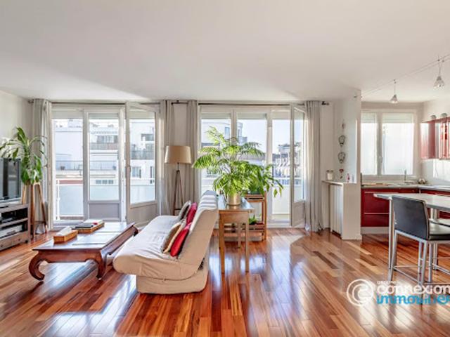 Vente Appartement 3 pièces 68.1 m2 Paris 18ème