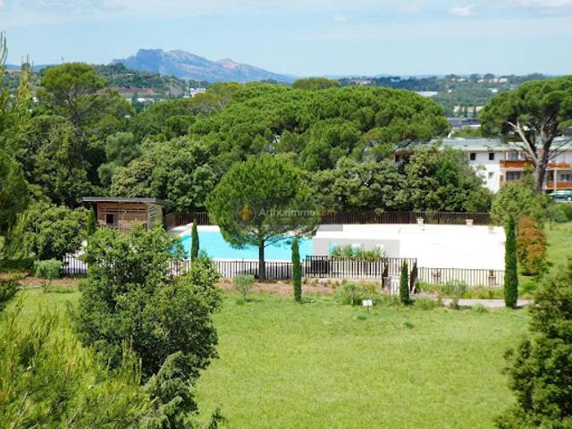 Vente Appartement 3 pièces 68.27 m2 Frejus
