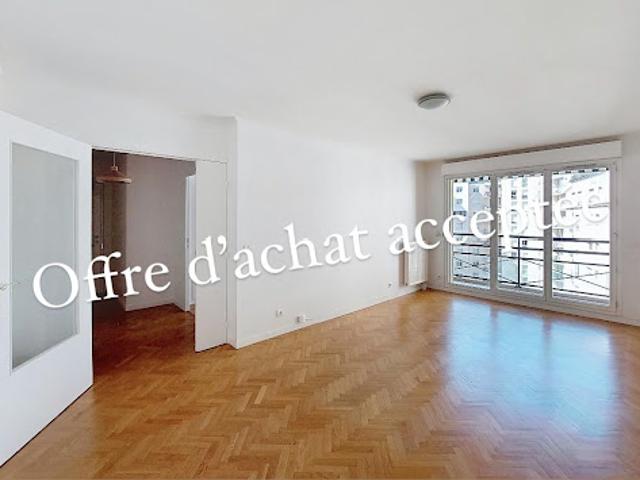 Vente Appartement 3 pièces 68.33 m2 Courbevoie