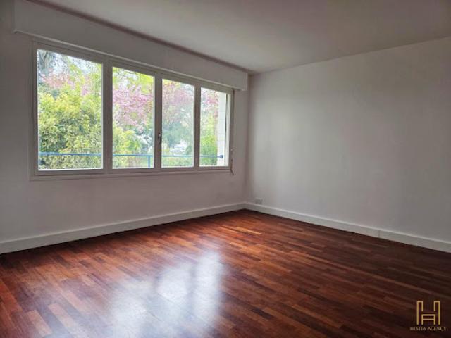 Vente Appartement 3 pièces 68 m2 Versailles