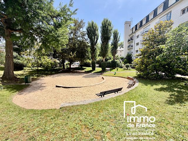 Vente Appartement 3 pièces 68 m2 Versailles