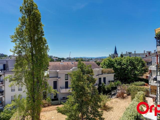 Vente Appartement 3 pièces 68.87 m2 Caluire et Cuire