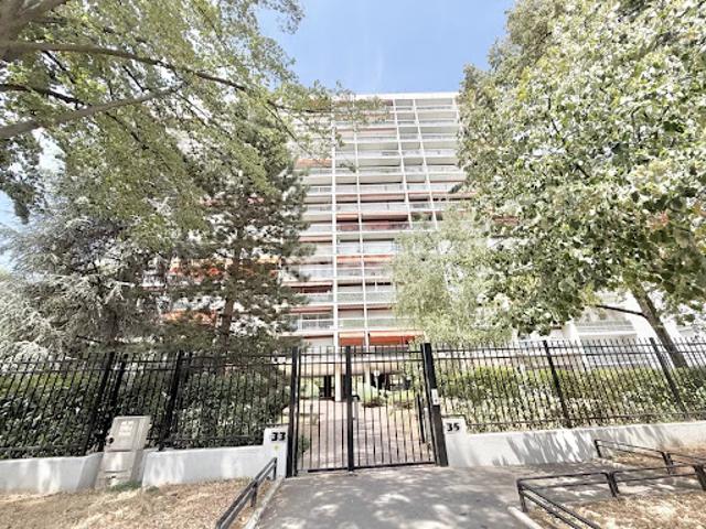 Vente Appartement 3 pièces 68 m2 Courbevoie
