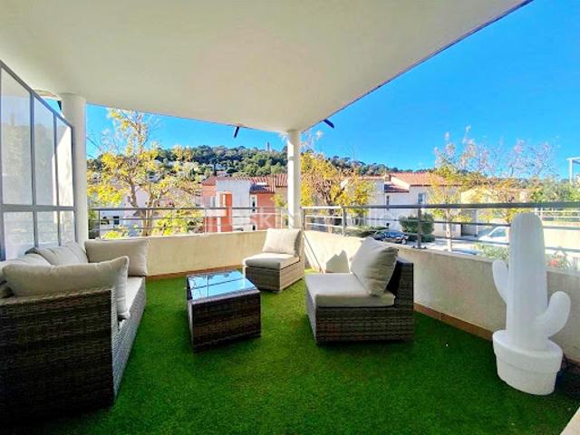 Vente Appartement 3 pièces 68 m2 Hyeres