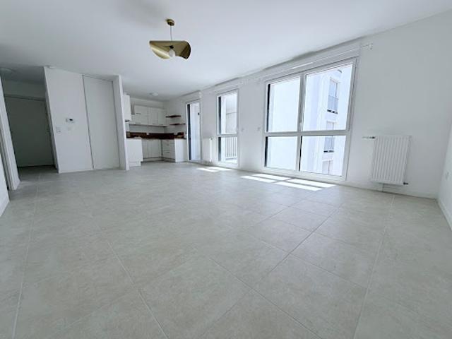 Vente Appartement 3 pièces 69.43 m2 La Rochelle