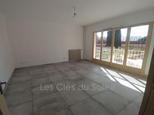 Vente Appartement 3 pièces 69 m2 Toulon