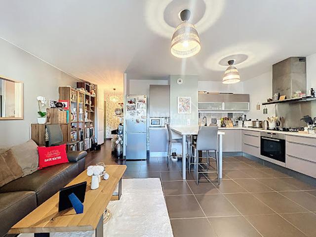 Vente Appartement 3 pièces 69 m2 Cannes la bocca