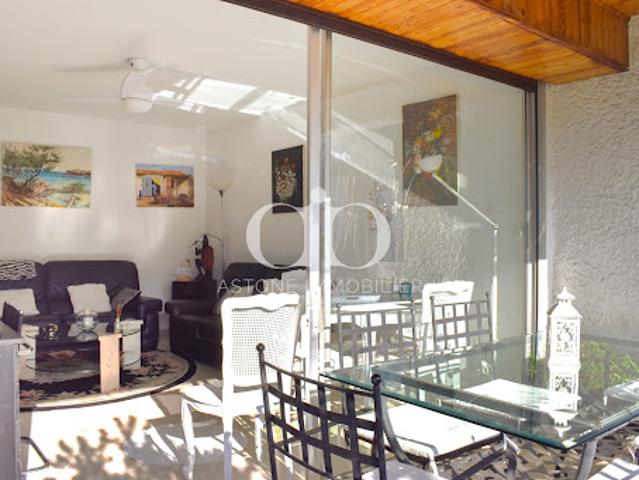 Vente Appartement 3 pièces 69 m2 Cassis