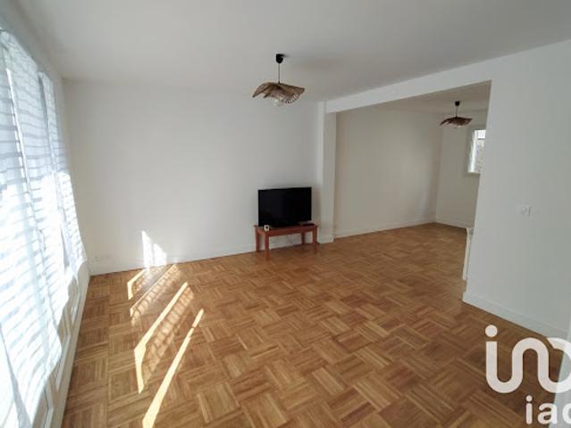 Vente Appartement 3 pièces 69 m2 Paris 18ème