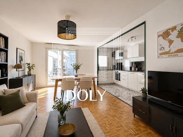 Vente Appartement 3 pièces 69 m2 Paris 18ème