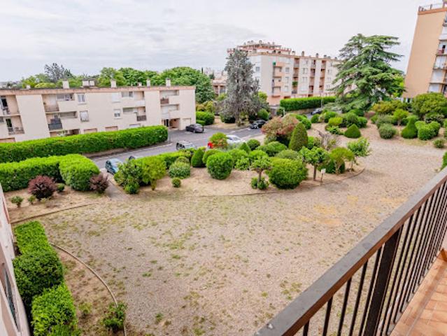 Vente Appartement 3 pièces 6 m2 Beziers