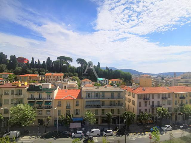 Vente Appartement 3 pièces 73.4 m2 Nice