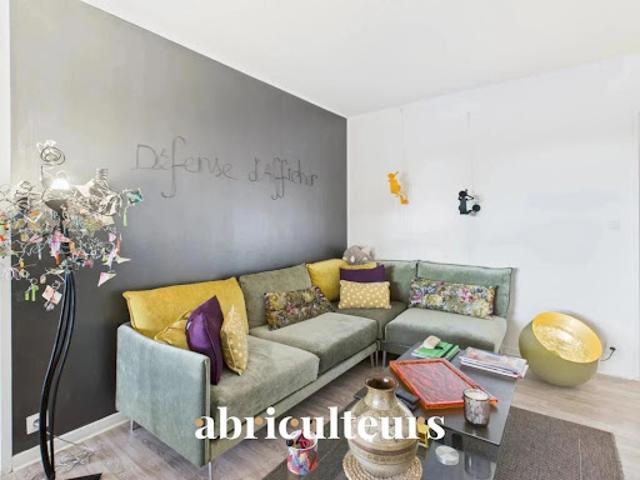 Vente Appartement 3 pièces 73.59 m2 Marseille 8ème